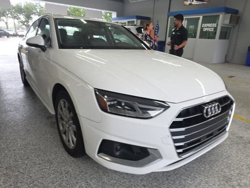 Used 2020 Audi A4 2.0T Premium w/ Convenience Package FWD image 2