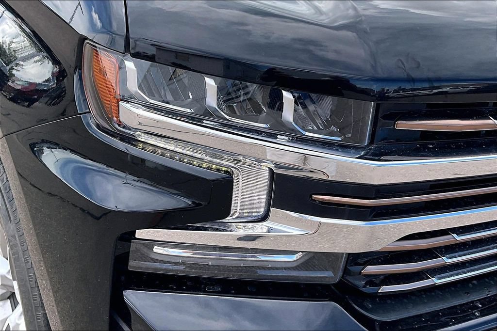 Used 2022 Chevrolet Silverado 1500 High Country AWD/4WD image 33