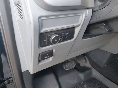 Used 2022 Ford F150 XLT w/ Bed Utility Package AWD/4WD image 21