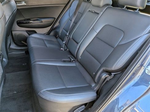 Certified 2020 Kia Sportage EX image 21