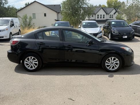 Used 2013 MAZDA MAZDA3 i Touring FWD image 3