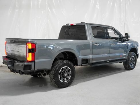 Used 2023 Ford F350 Platinum w/ Tremor Off-Road Package AWD/4WD image 6