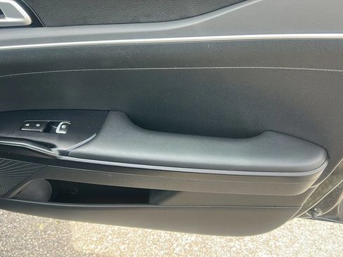 Used 2022 Kia K5 GT-Line FWD image 18