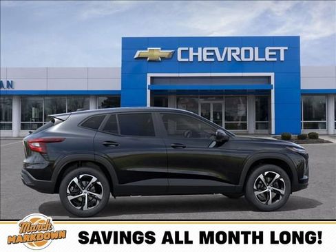 New 2026 Chevrolet Trax RS image 5