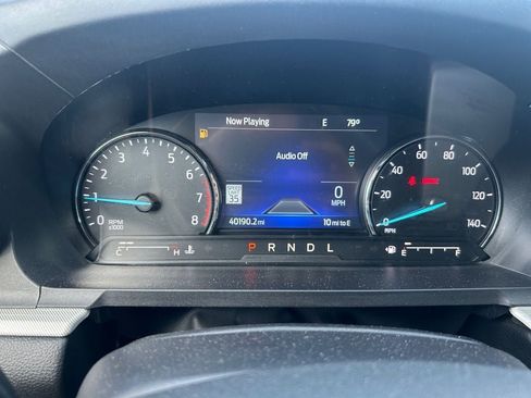 Used 2023 Ford Explorer XLT w/ Equipment Group 202A AWD/4WD image 14