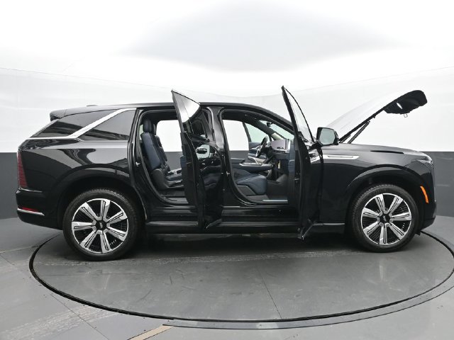 New 2025 Cadillac Escalade IQ Luxury 2 AWD/4WD image 59