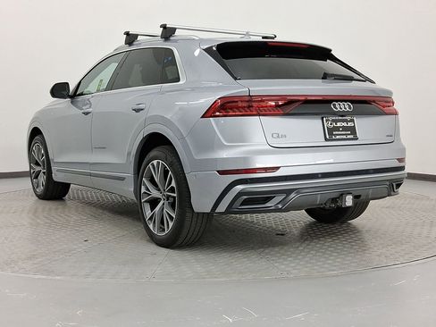 Used 2022 Audi Q8 Premium Plus image 3