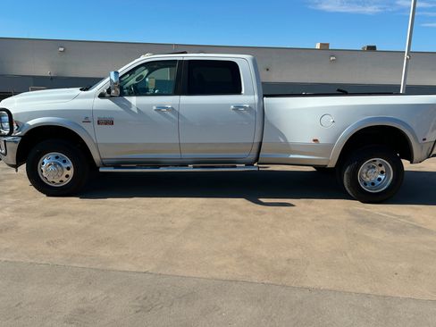 Used 2012 RAM 3500 Laramie w/ Max Tow Pkg AWD/4WD image 2
