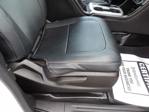 Used 2021 Chevrolet Colorado LT w/ Fleet Safety Package RWD image 37