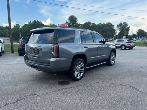 Used 2019 GMC Yukon SLT w/ Premium Edition AWD/4WD image 6