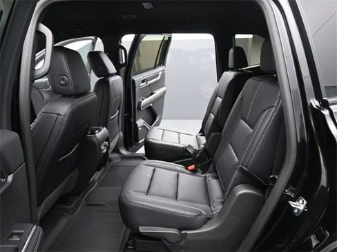 New 2026 GMC Acadia Elevation w/ Elevation Premium Package image 13