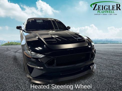 Used 2022 Ford Mustang GT Premium w/ Equipment Group 401A RWD image 8