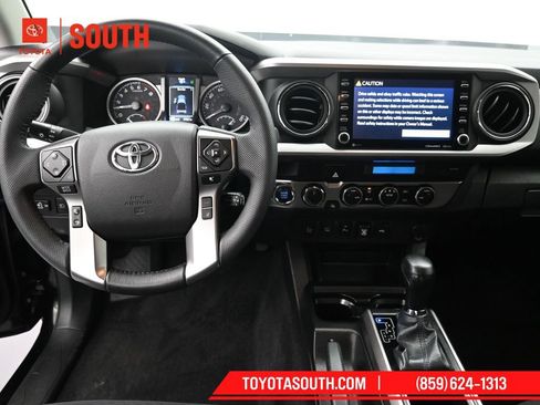 Used 2023 Toyota Tacoma Trail Edition w/ Trail Edition image 11