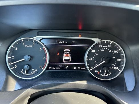 Used 2023 Nissan Rogue S image 18