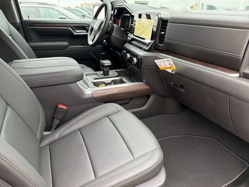 New 2026 GMC Sierra 1500 SLT AWD/4WD image 22