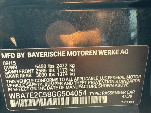 Used 2016 BMW 740i image 31