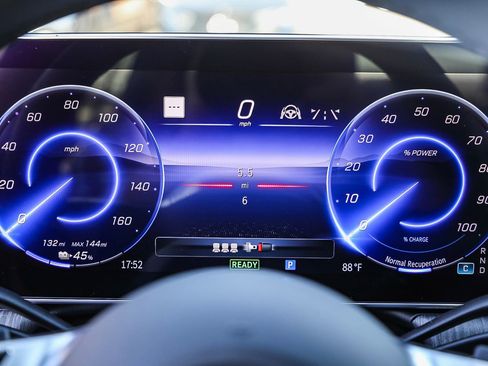 Used 2024 Mercedes-Benz EQE 350+ Sedan image 29