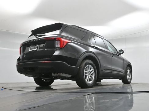 New 2026 Ford Explorer Active image 47