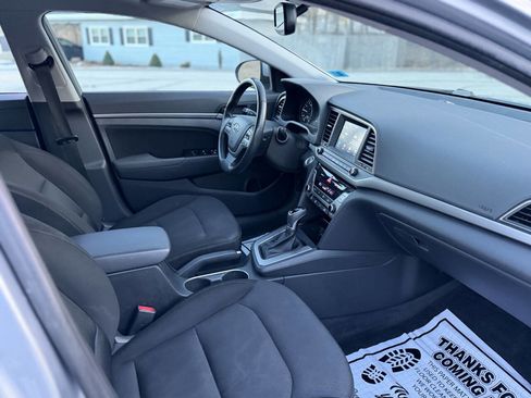 Used 2017 Hyundai Elantra Value Edition image 15