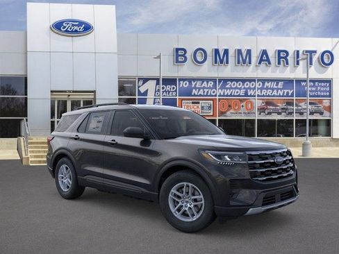 New 2026 Ford Explorer Active image 7