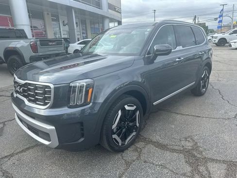 Certified 2024 Kia Telluride S w/ S Sunroof Package AWD/4WD image 11