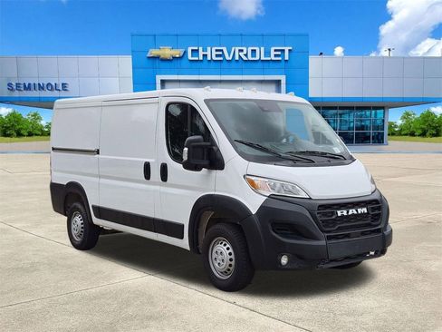 Used 2025 RAM ProMaster 2500 w/ Convenience Group FWD image 1