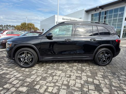 New 2026 Mercedes-Benz GLB 250 image 11