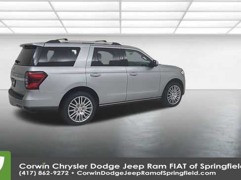 Used 2024 Ford Expedition Limited image 15