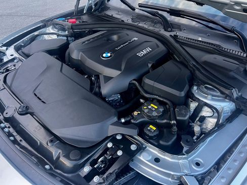 Used 2017 BMW 330i Sedan image 28