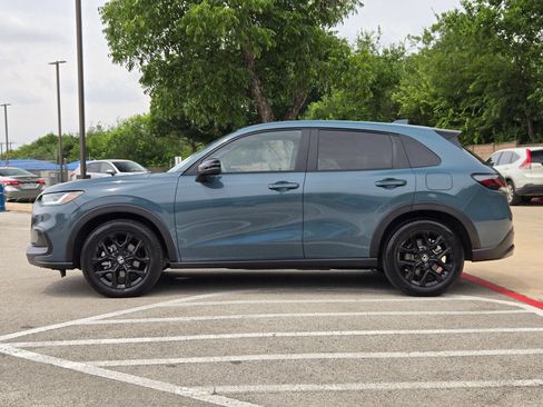 Used 2025 Honda HR-V Sport image 6