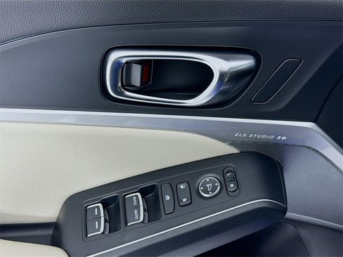 Used 2025 Acura Integra Type S image 11