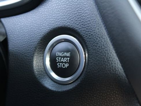 Used 2023 Toyota Corolla SE w/ SE Premium Package FWD image 21