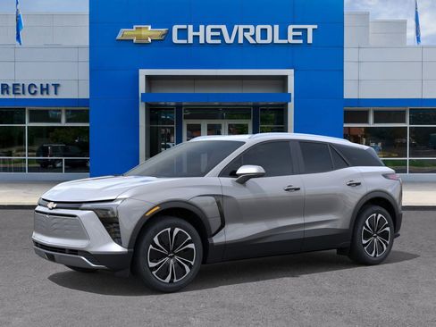 New 2026 Chevrolet Blazer EV LT image 26