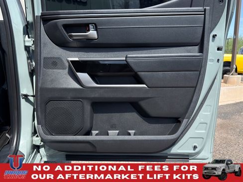 Used 2024 Toyota Tundra Limited AWD/4WD image 28