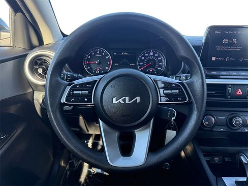 Certified 2023 Kia Forte LXS image 12
