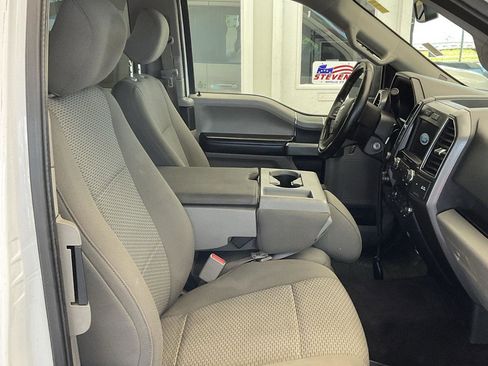 Used 2017 Ford F150 XLT w/ Equipment Group 302A Luxury AWD/4WD image 12