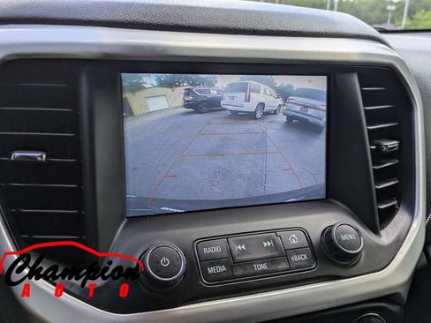 Used 2019 GMC Acadia SLT AWD/4WD image 25