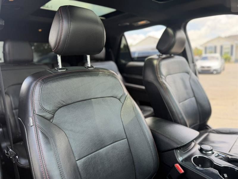 Used 2017 Ford Explorer Sport w/ Equipment Group 401A AWD/4WD image 16