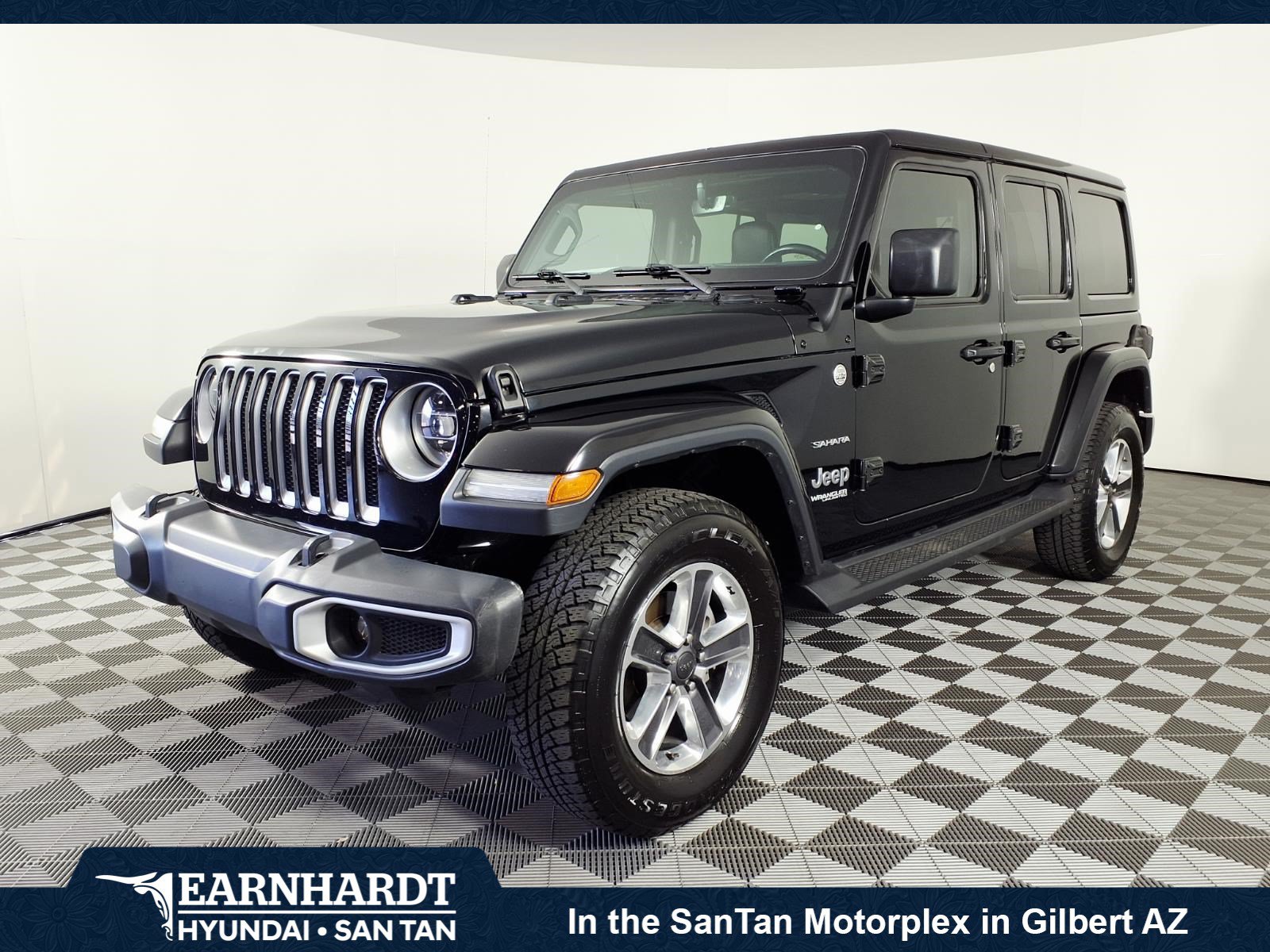 Used 2021 Jeep Wrangler Unlimited Sahara AWD/4WD image 1
