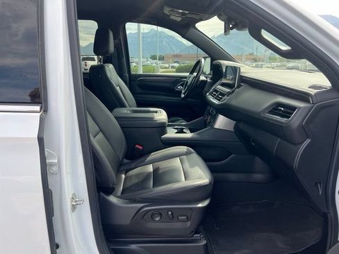 Used 2023 Chevrolet Tahoe LT w/ Luxury Package AWD/4WD image 32