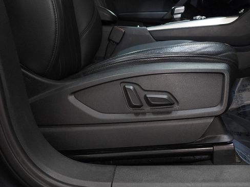 Used 2018 Audi Q5 2.0T Premium Plus w/ Premium Plus Package image 54