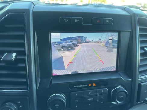 Used 2020 Ford F150 XLT w/ Equipment Group 302A Luxury AWD/4WD image 35