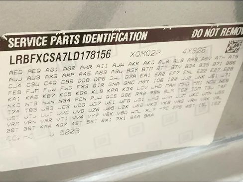 Used 2020 Buick Envision Essence w/ Experience Buick Package FWD image 36