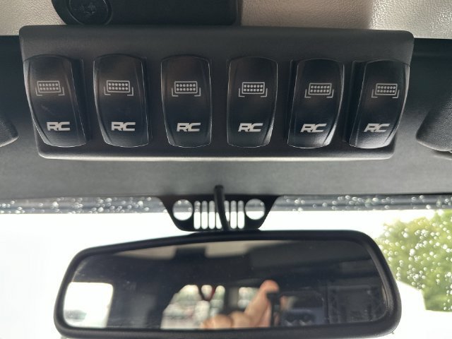 Used 2015 Jeep Wrangler Unlimited Sport w/ Quick Order Package 23S AWD/4WD image 25