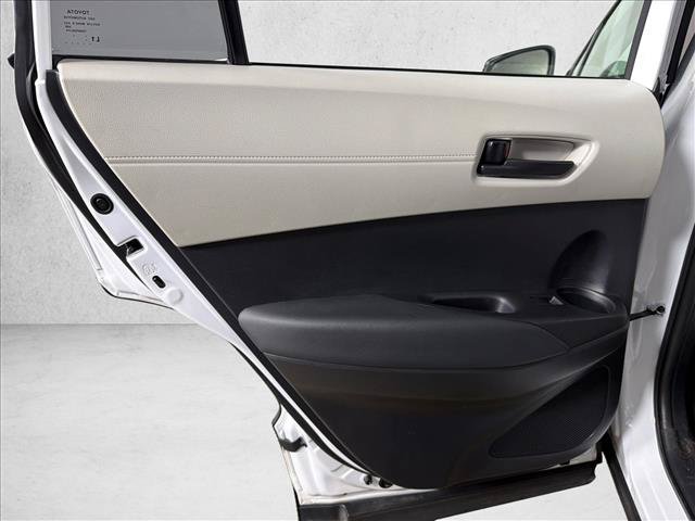 Used 2025 Toyota Corolla Cross L FWD image 21