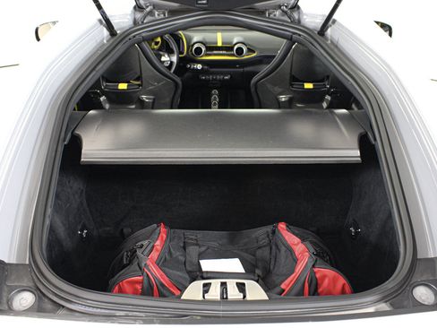 Used 2019 Ferrari 812 Superfast RWD image 49