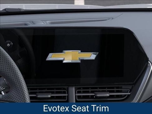 New 2026 Chevrolet Trax RS w/ Sunroof Package FWD image 23