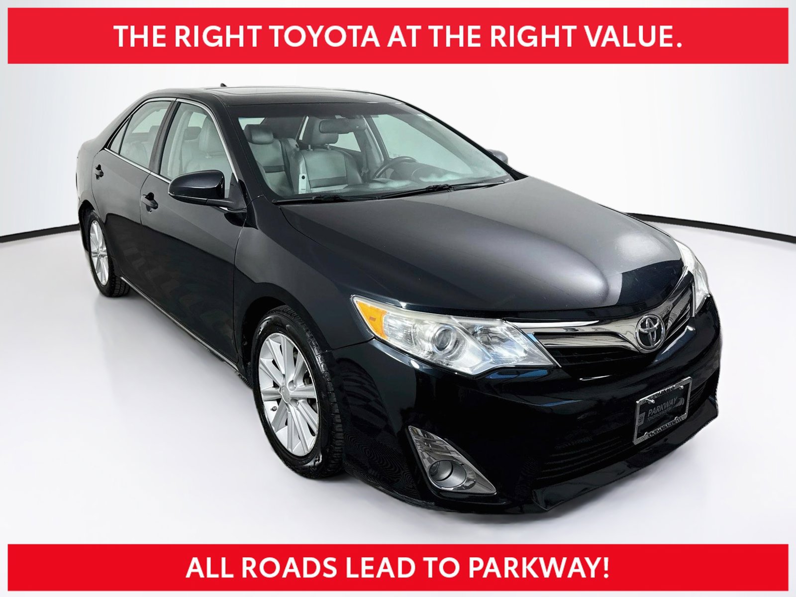 Used 2012 Toyota Camry XLE FWD image 1