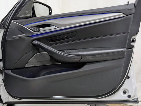 Used 2023 BMW M5 w/ Competition Package image 27