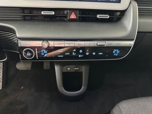 Used 2024 Hyundai Ioniq 5 SE RWD image 23